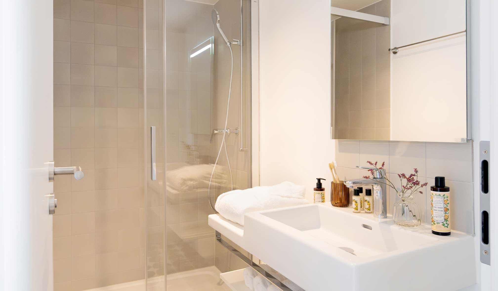 SUITE DREAMS